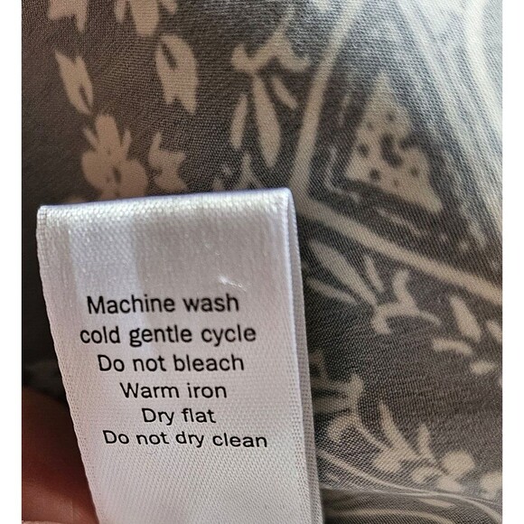 Athleta Black and White Bandana Print Midi Dress- Medium - Picture 6 of 7